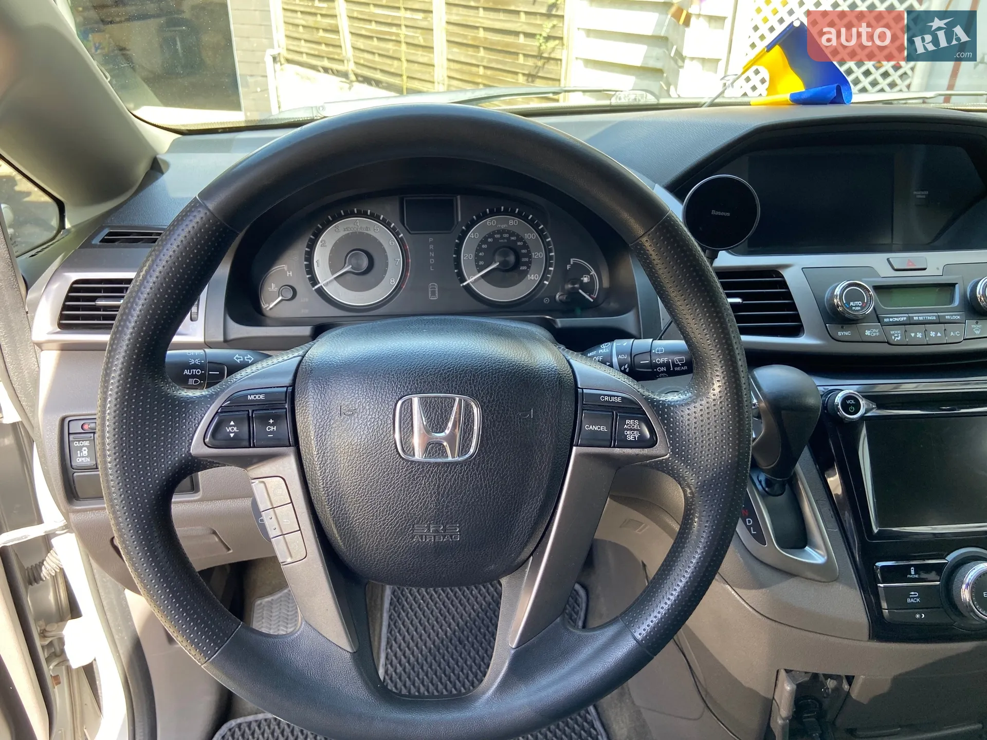 2015 Honda Odyssey - мініатюра 11