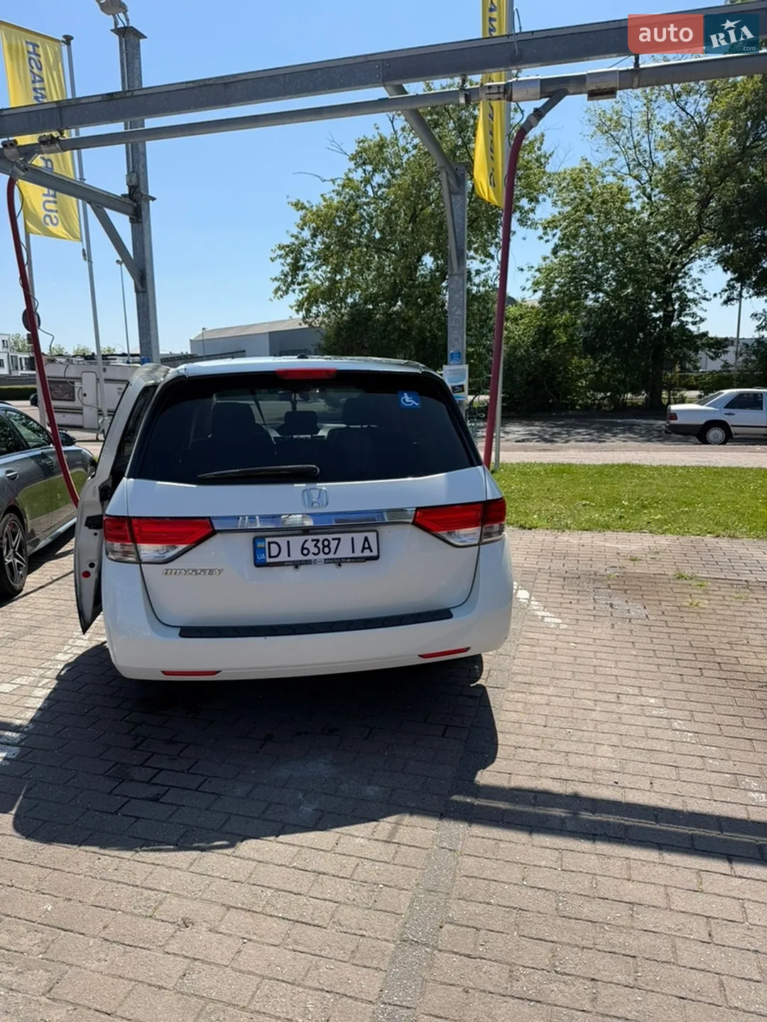 2016 Honda Odyssey - мініатюра 2
