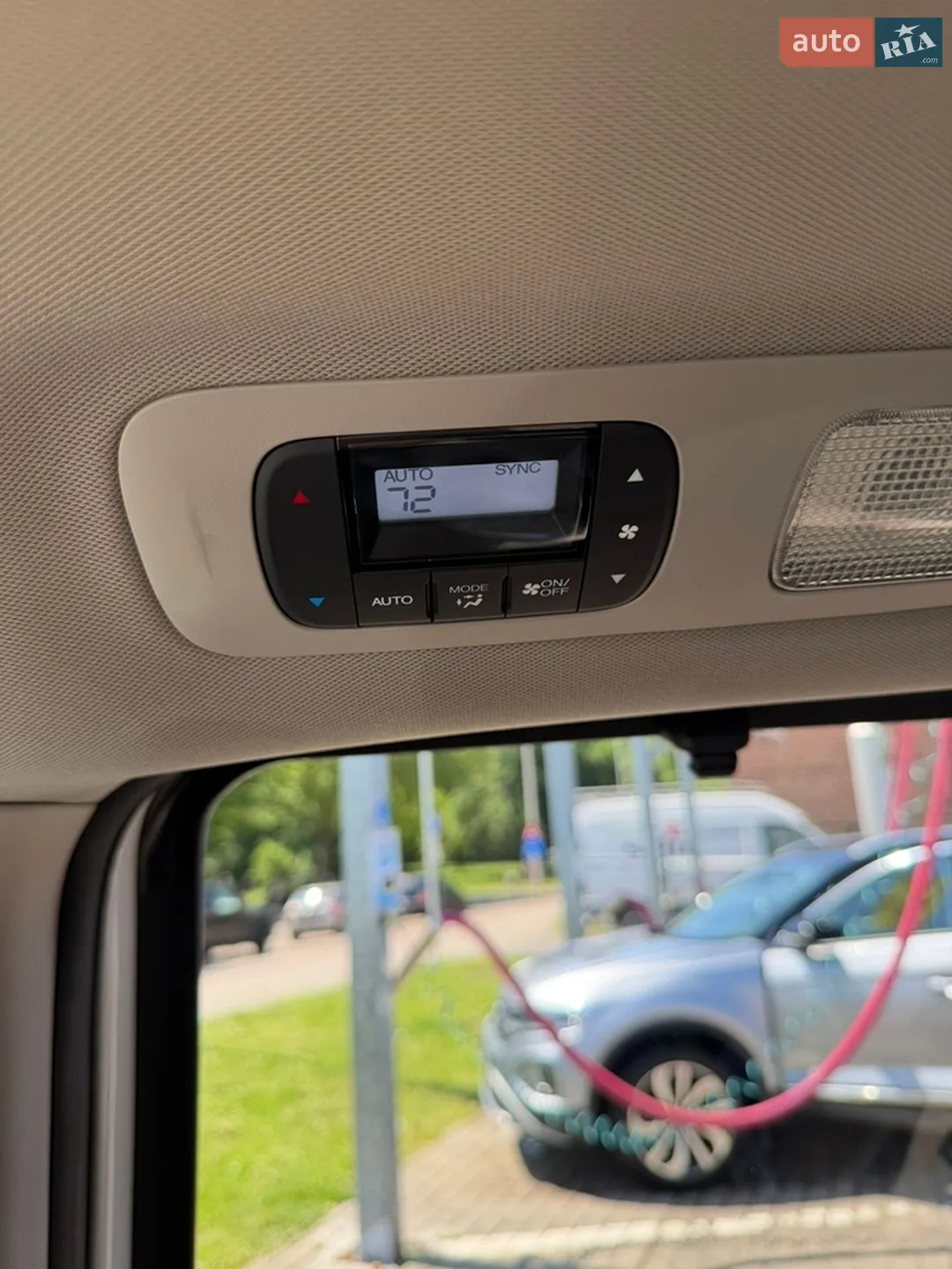 2016 Honda Odyssey - мініатюра 15