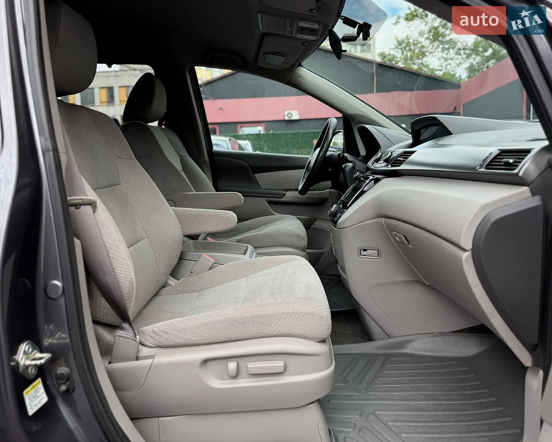 2015 Honda Odyssey - мініатюра 18
