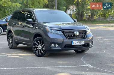Внедорожник / Кроссовер Honda Passport 2019 в 