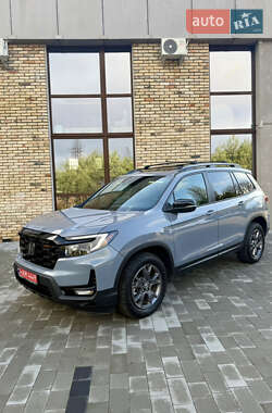 Внедорожник / Кроссовер Honda Passport 2023 в Луцке