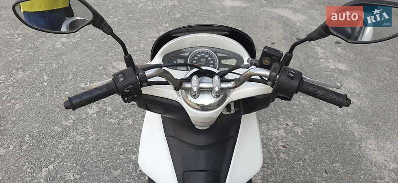 Макси-скутер Honda PCX 125 2010 в Каменец-Подольском