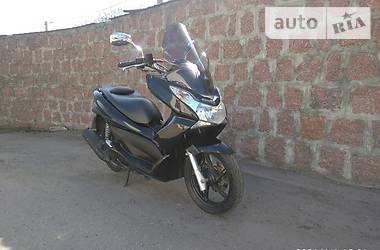 Макси-скутер Honda PCX 125 2010 в Кропивницком