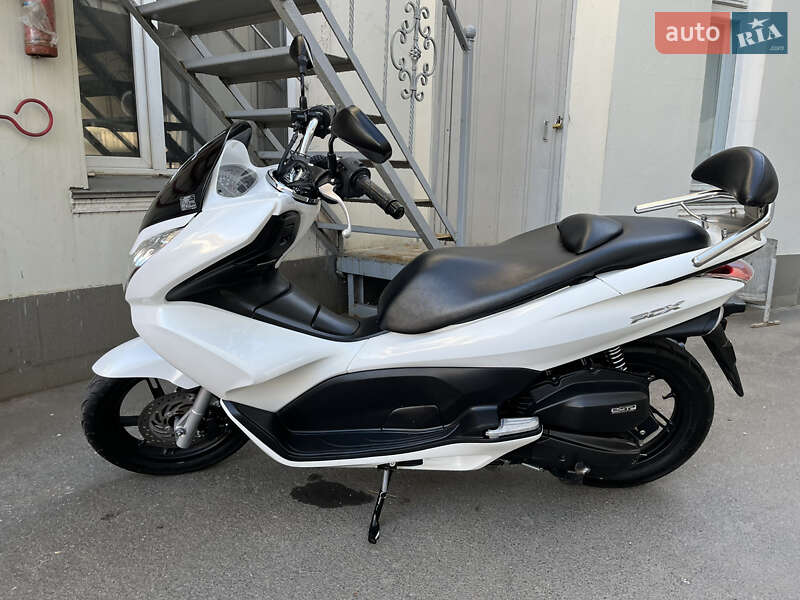 Скутер Honda PCX 125 2014 в Одесі