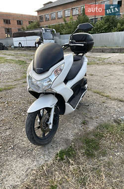 Макси-скутер Honda PCX 125 2014 в 
