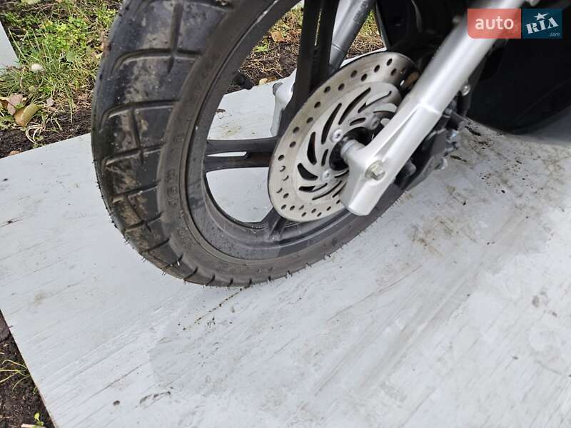 Макси-скутер Honda PCX 125 2014 в Первомайске