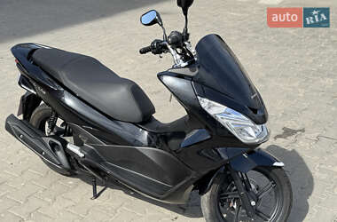 Мопеды Honda PCX 125 2014 в 