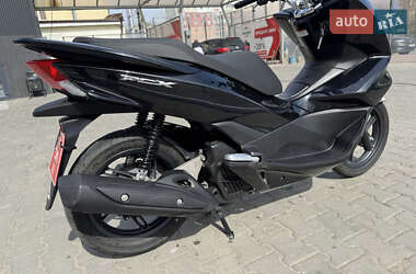 Мопеды Honda PCX 125 2014 в 