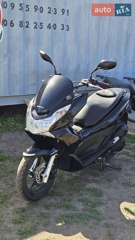 Макси-скутер Honda PCX 125 2014 в 