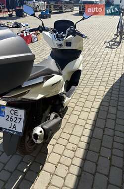 Вантажні моторолери, мотоцикли, скутери, мопеди Honda PCX 125 2023 в 
