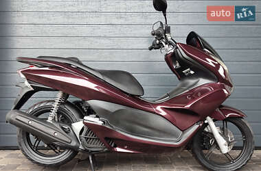 Макси-скутер Honda PCX 125 2014 в 