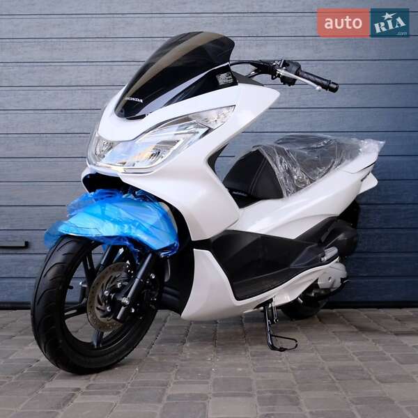 Максі-скутер Honda PCX 125 2015 в Білій Церкві