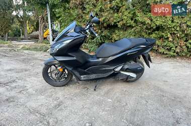 Вантажні моторолери, мотоцикли, скутери, мопеди Honda PCX 125 2023 в 