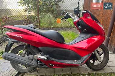 Макси-скутер Honda PCX 125 2010 в Львове