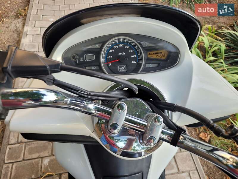 Грузовые мотороллеры, мотоциклы, скутеры, мопеды Honda PCX 125 2010 в Запорожье