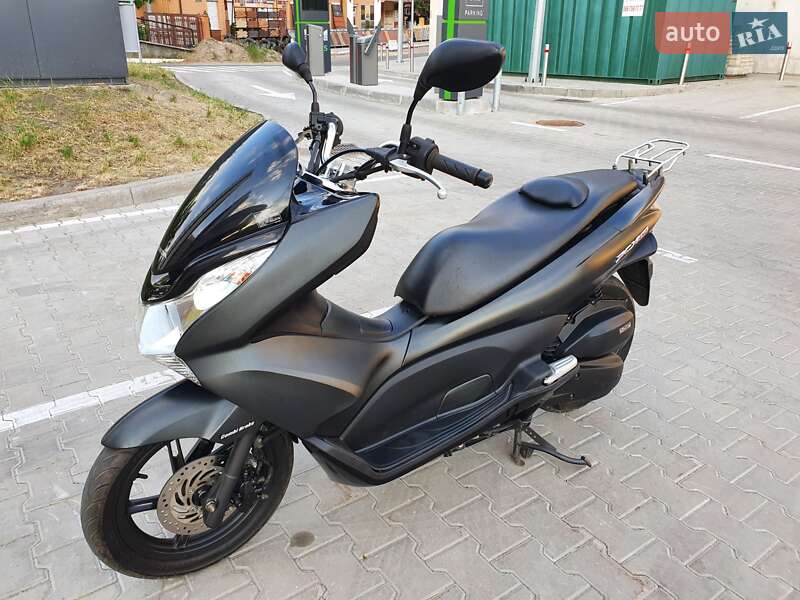 Макси-скутер Honda PCX 150 2014 в Чернигове