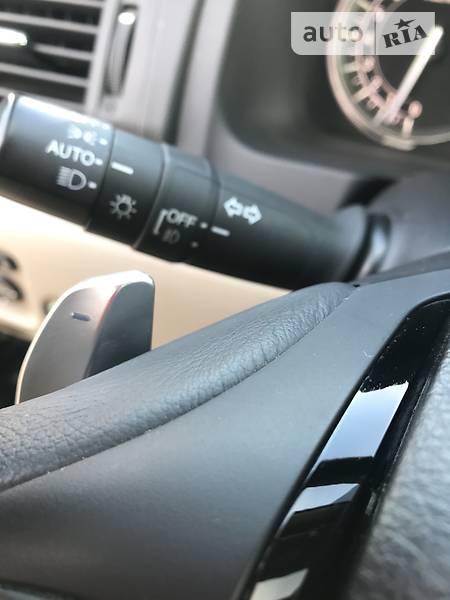 Позашляховик / Кросовер Honda Pilot 2015 в Києві