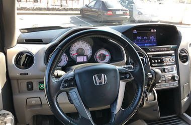 Позашляховик / Кросовер Honda Pilot 2012 в 