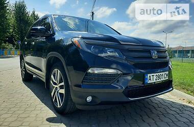 Позашляховик / Кросовер Honda Pilot 2017 в Івано-Франківську