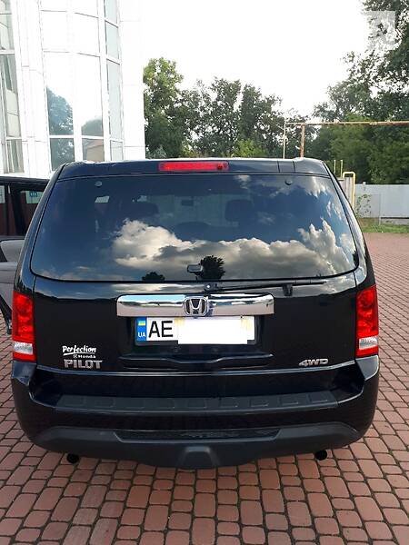 Позашляховик / Кросовер Honda Pilot 2013 в Кам'янському