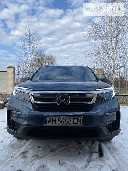 Внедорожник / Кроссовер Honda Pilot 2019 в Украинке