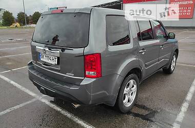 Позашляховик / Кросовер Honda Pilot 2012 в Рівному