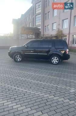 Позашляховик / Кросовер Honda Pilot 2011 в Чернівцях