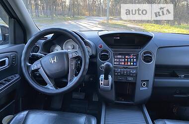 Позашляховик / Кросовер Honda Pilot 2009 в 