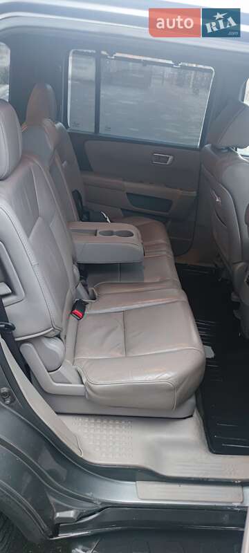 Внедорожник / Кроссовер Honda Pilot 2010 в Звягеле