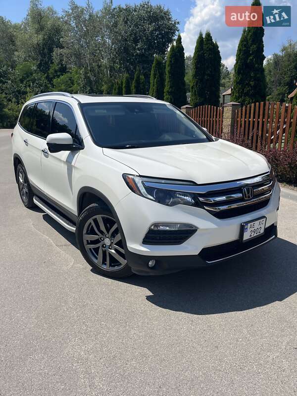 Позашляховик / Кросовер Honda Pilot 2017 в Дніпрі фото 5 Позашляховик / Кросовер Honda Pilot 2017 в Дніпрі