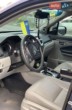 Внедорожник / Кроссовер Honda Pilot 2017 в 