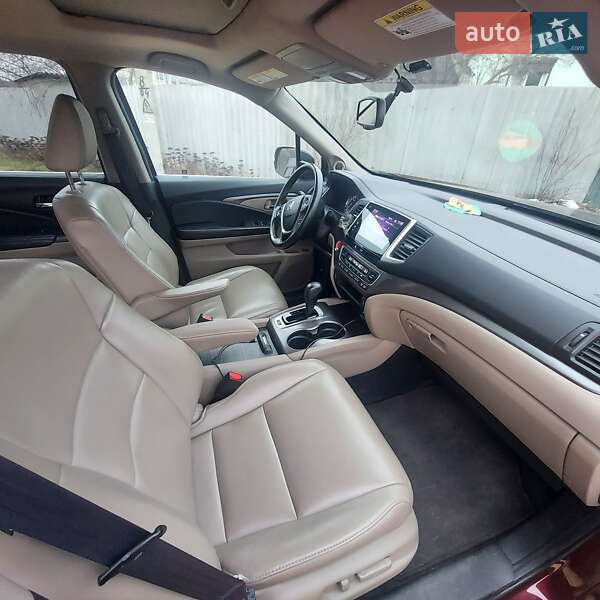 Внедорожник / Кроссовер Honda Pilot 2017 в Харькове