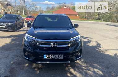 Позашляховик / Кросовер Honda Pilot 2018 в Чернівцях