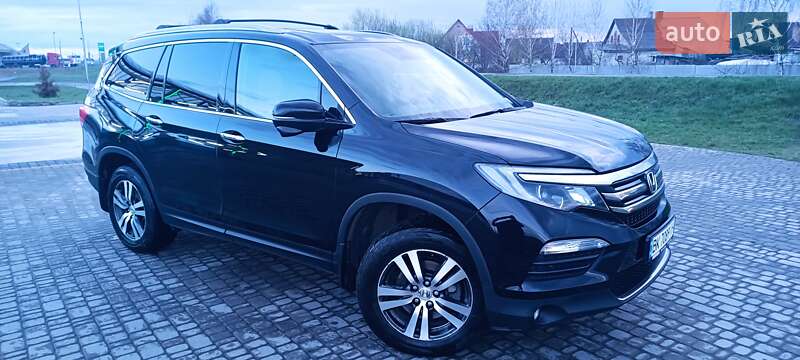 Внедорожник / Кроссовер Honda Pilot 2017 в Костополе