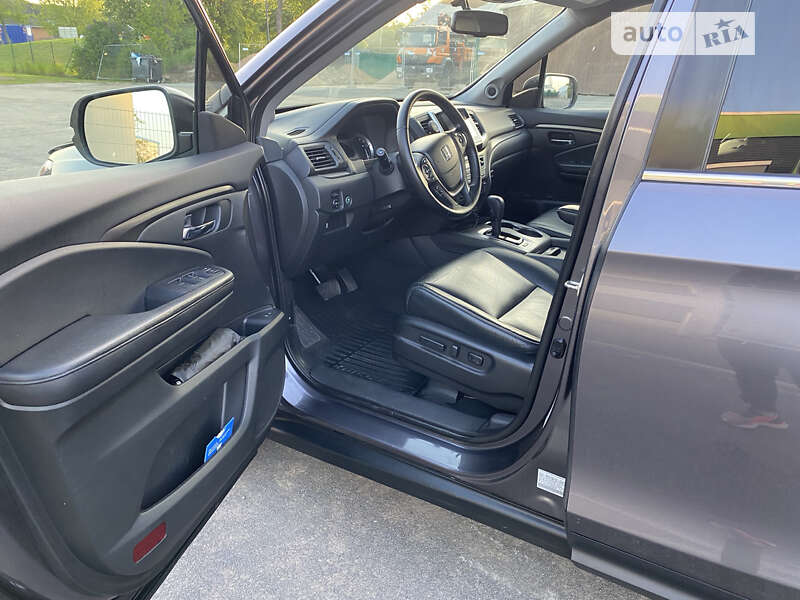 Внедорожник / Кроссовер Honda Pilot 2017 в Одессе