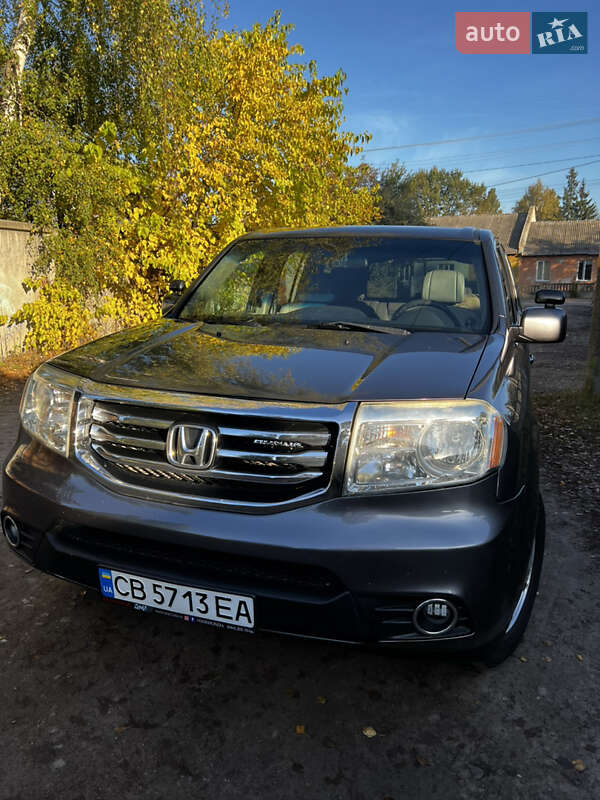 Внедорожник / Кроссовер Honda Pilot 2014 в Чернигове