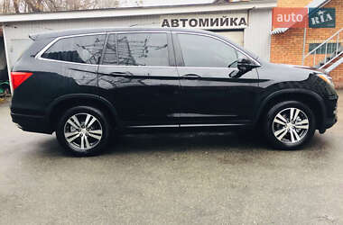 Внедорожник / Кроссовер Honda Pilot 2017 в Киеве