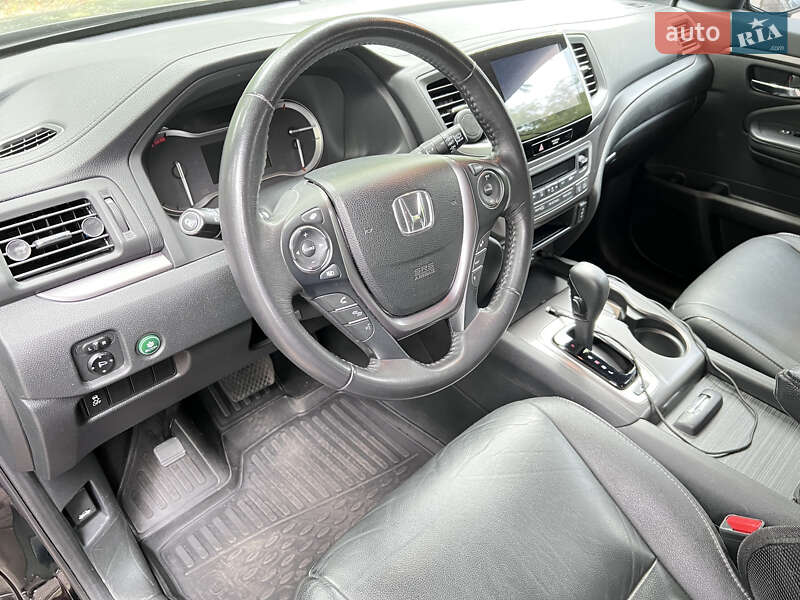 Внедорожник / Кроссовер Honda Pilot 2017 в Киеве фото 3 Внедорожник / Кроссовер Honda Pilot 2017 в Киеве