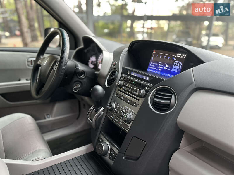 Внедорожник / Кроссовер Honda Pilot 2015 в Киеве фото 20 Внедорожник / Кроссовер Honda Pilot 2015 в Киеве