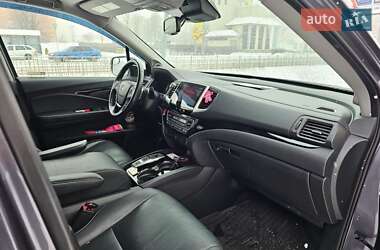 Внедорожник / Кроссовер Honda Pilot 2018 в 