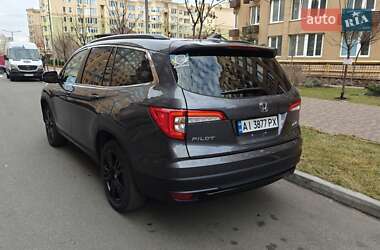 Внедорожник / Кроссовер Honda Pilot 2021 в 