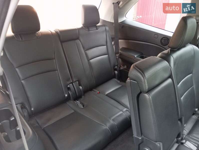 Внедорожник / Кроссовер Honda Pilot 2016 в Ровно