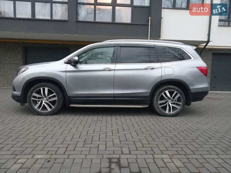 Внедорожник / Кроссовер Honda Pilot 2017 в Ивано-Франковске фото Внедорожник / Кроссовер Honda Pilot 2017 в Ивано-Франковске