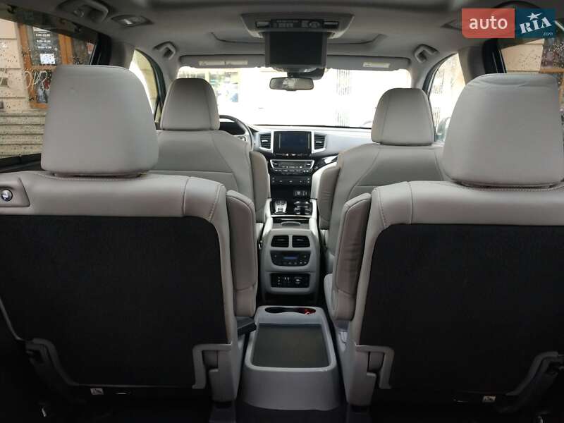 Внедорожник / Кроссовер Honda Pilot 2017 в Ивано-Франковске фото 14 Внедорожник / Кроссовер Honda Pilot 2017 в Ивано-Франковске