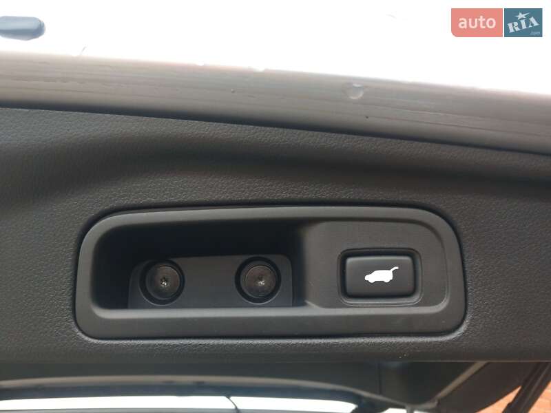 Внедорожник / Кроссовер Honda Pilot 2017 в Ивано-Франковске фото 30 Внедорожник / Кроссовер Honda Pilot 2017 в Ивано-Франковске