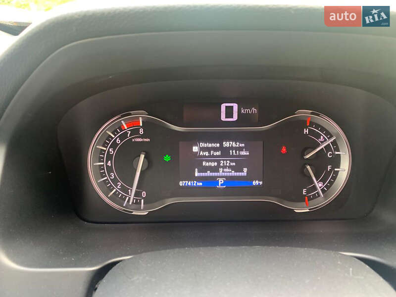 Внедорожник / Кроссовер Honda Pilot 2016 в Киеве