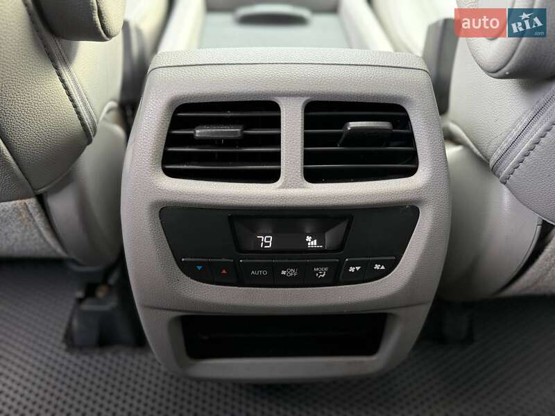 Внедорожник / Кроссовер Honda Pilot 2017 в Киеве