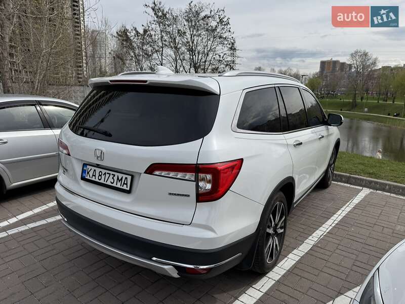 Внедорожник / Кроссовер Honda Pilot 2020 в Киеве