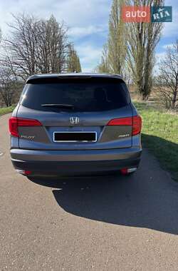 Внедорожник / Кроссовер Honda Pilot 2017 в 